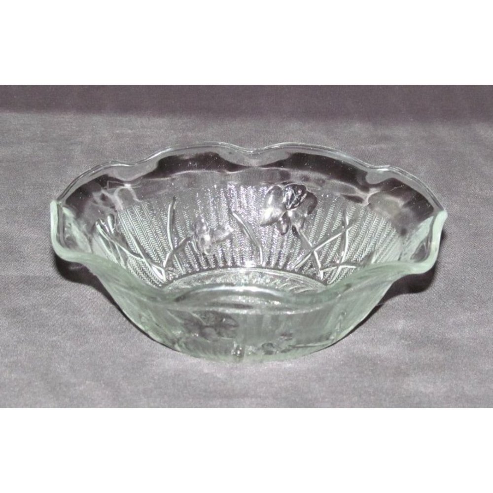 Jeannette Glass IRIS AND HERRINGBONE Crystal Small Ruffled Sauce Bowl